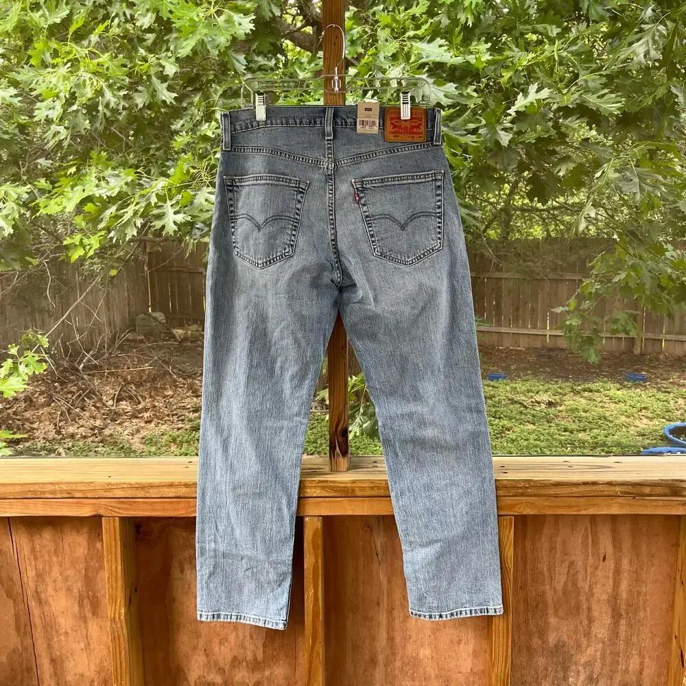 Levi's Men's 559. Jeans Light Wash Relaxed Straight Fit Size 32/20. NEW